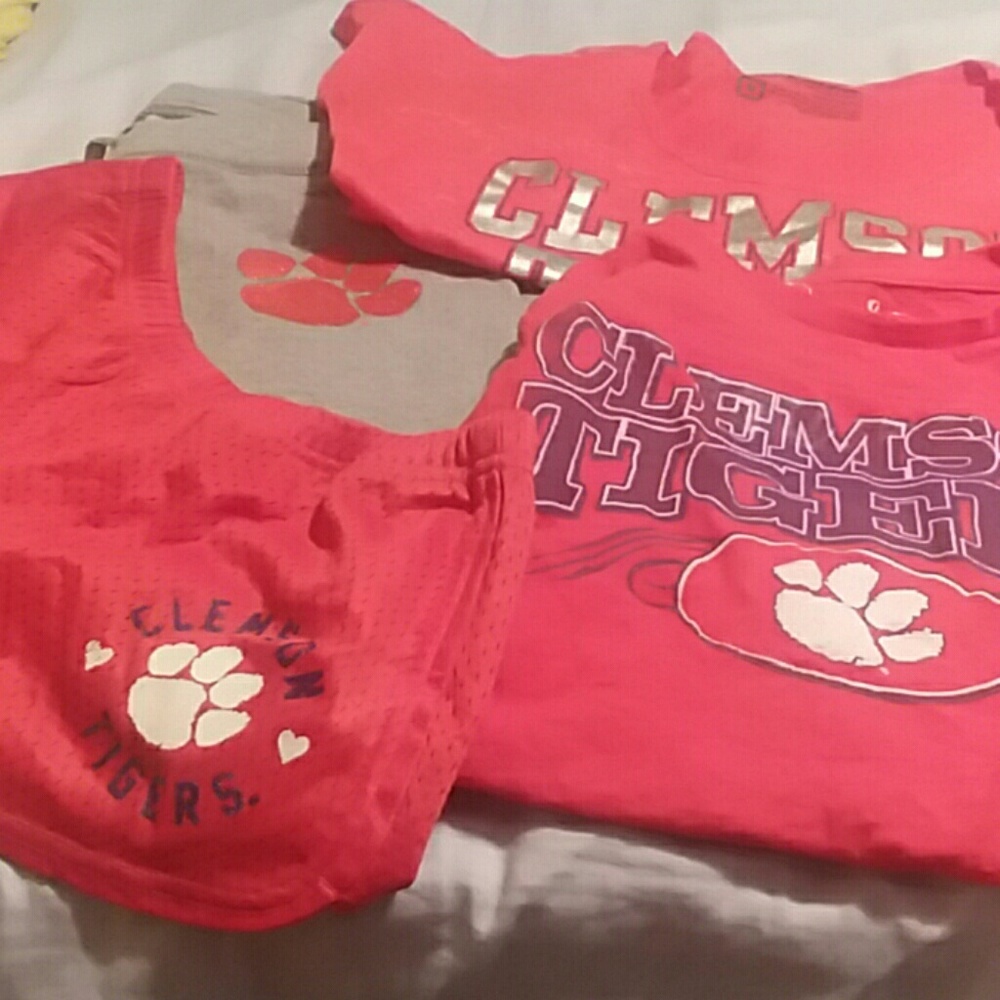 4 pieces of Clemson Attire